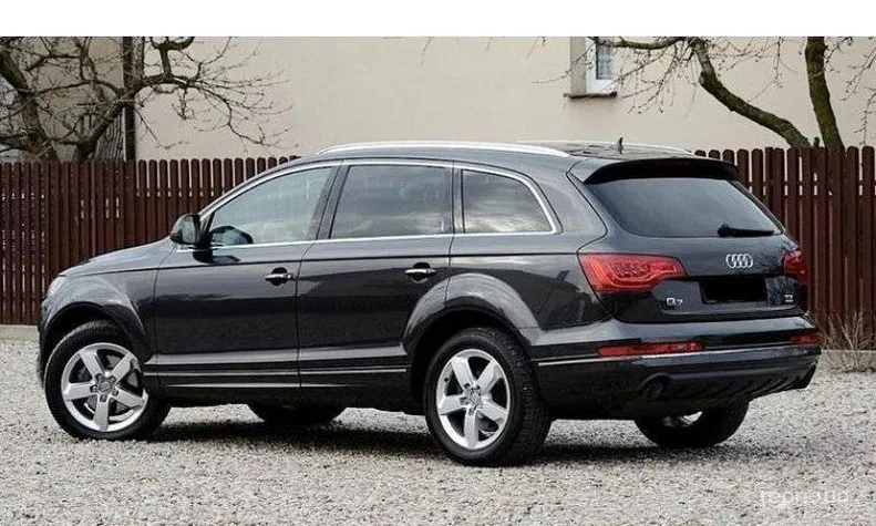 Audi Q7 2010 - 2