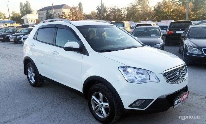 SsangYong Korando 2013 - 10