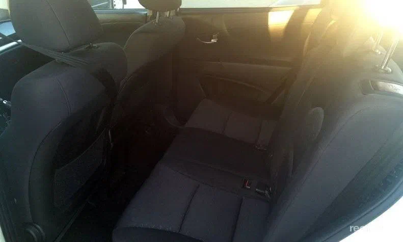 SsangYong Korando 2013 - 6