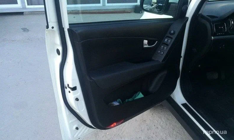SsangYong Korando 2013 - 8