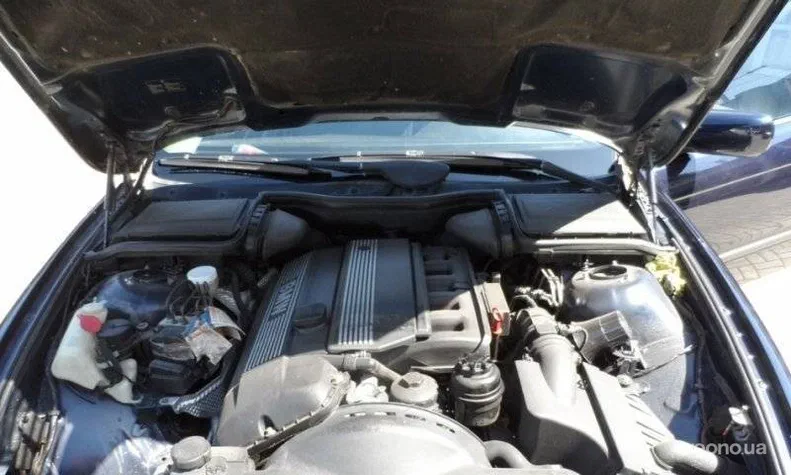 BMW 5 серія 2000 - 0