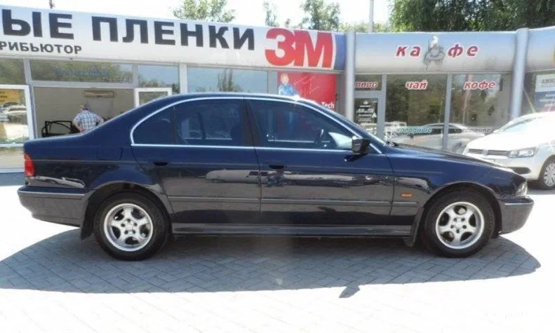 BMW 5 серія 2000 - 8