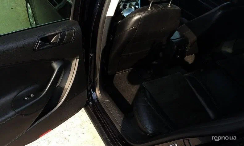 Volkswagen Passat 2008 - 8