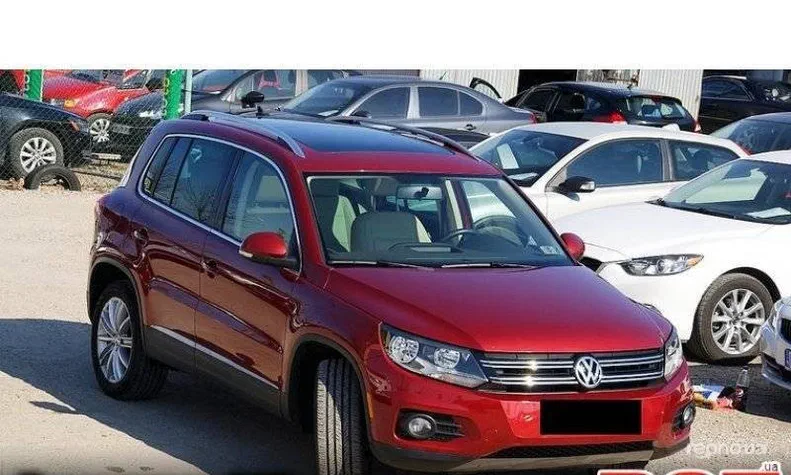 Volkswagen Tiguan 2012 - 1