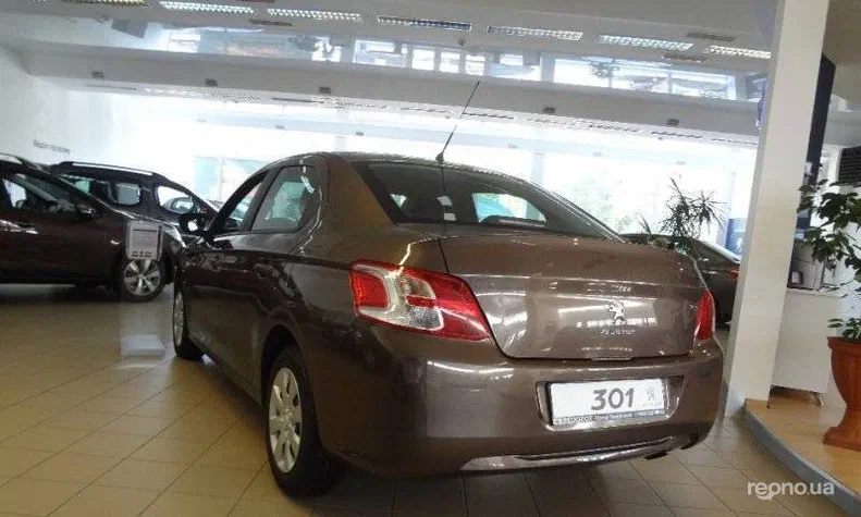 Peugeot 301 2015 - 4