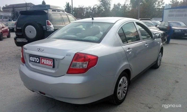 Chery E5 2014 - 1