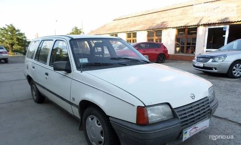 Opel Kadett 1987 - 6