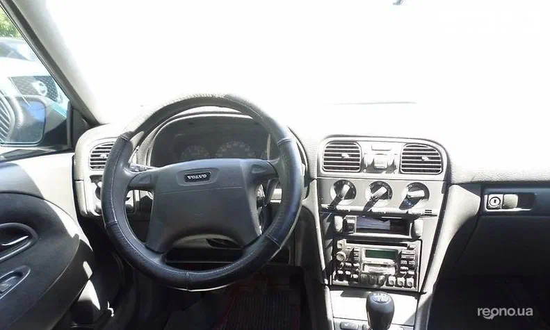 Volvo V40 1998 - 4