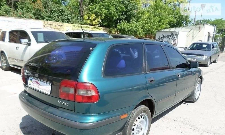 Volvo V40 1998 - 7
