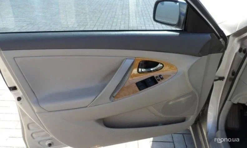 Toyota Camry 2006 - 1