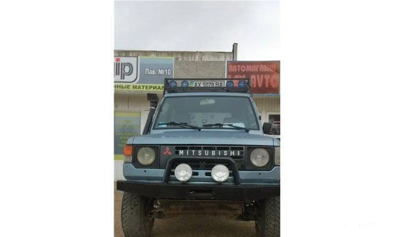 Mitsubishi Pajero 1983 - 6