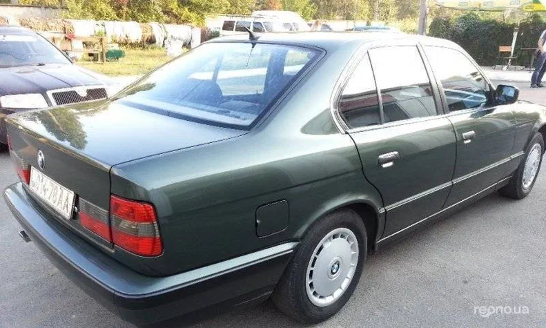 BMW 5 серія 1992 - 3
