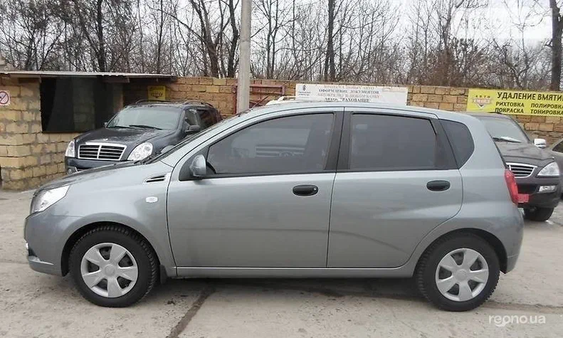 Chevrolet Aveo 2011 - 9