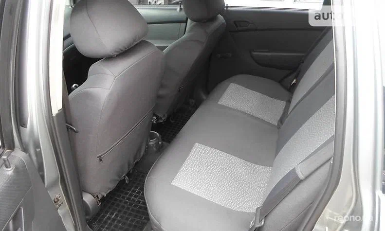 Chevrolet Aveo 2011 - 2