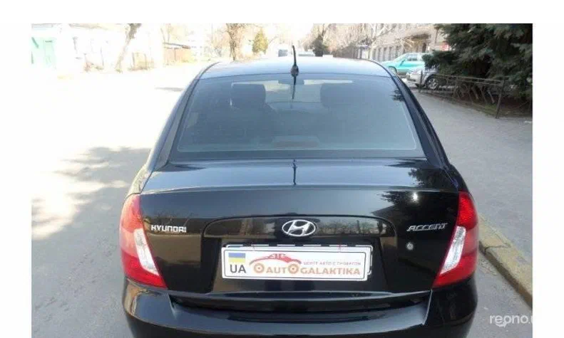 Hyundai Accent 2008 - 5