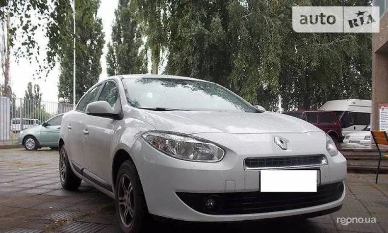 Renault Fluence 2011 - 0