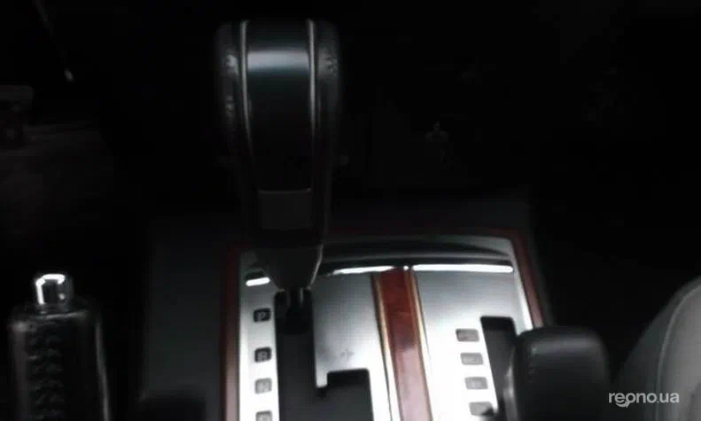 Mitsubishi Pajero 2007 - 8