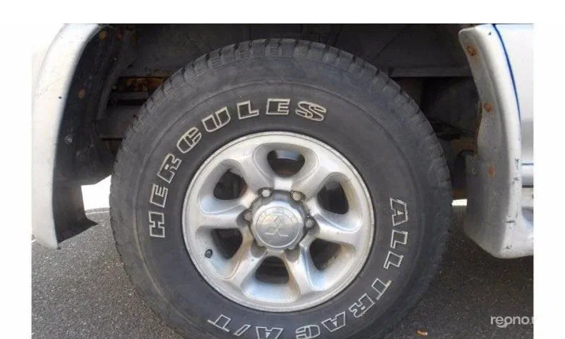 Mitsubishi Pajero 1999 - 0