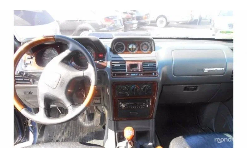 Mitsubishi Pajero 1999 - 3
