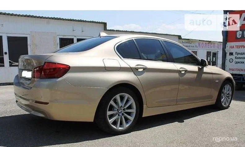 BMW 5 серія 2010 - 2