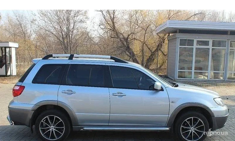 Mitsubishi Outlander 2006 - 6