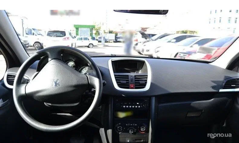 Peugeot 207 2010 - 2