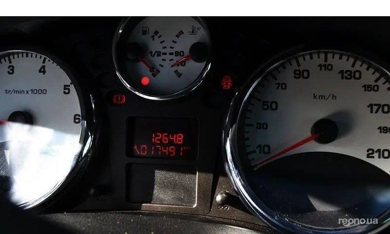 Peugeot 207 2010 - 5