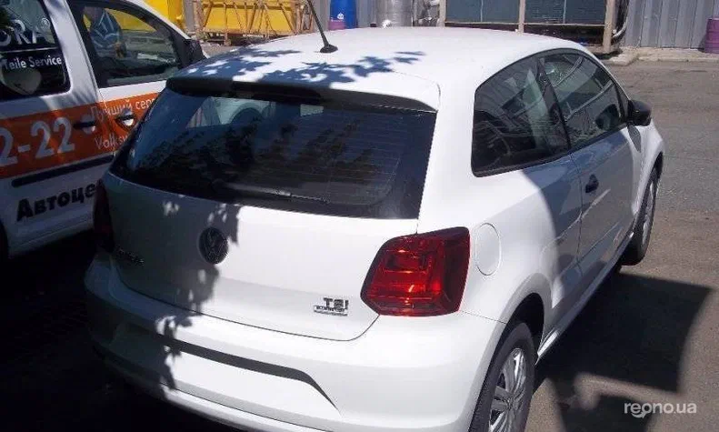 Volkswagen Polo 2015 - 2