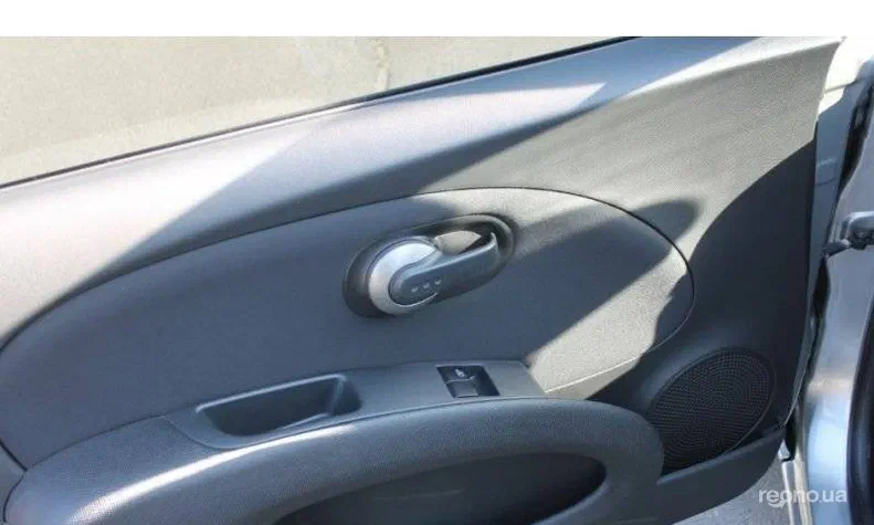 Nissan Micra 2008 - 5