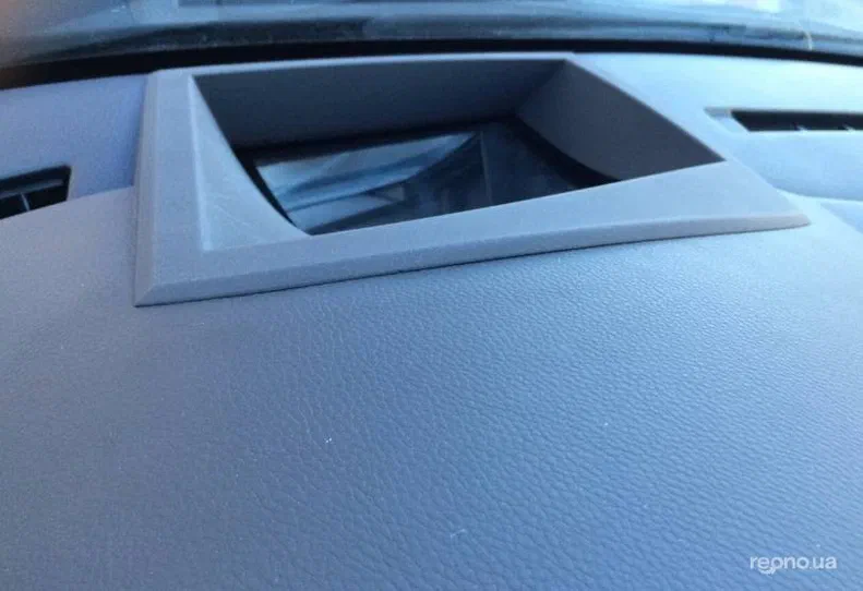 BMW 5 серія 2010 - 9