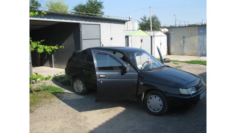 Lada (ВАЗ) 2112 2006 - 8