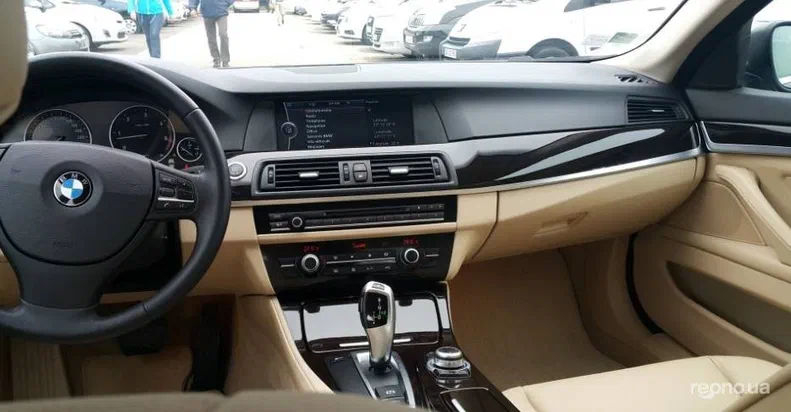 BMW 5 серии 2010