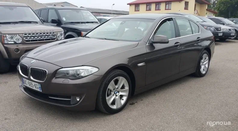 BMW 5 серія 2010 - 6