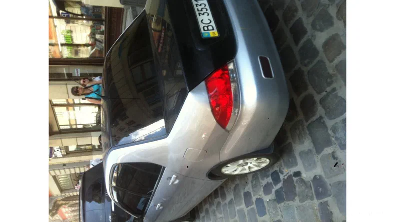 Mitsubishi Lancer 2004 - 5