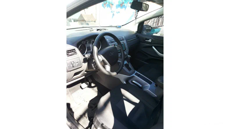 Ford Kuga 2011
