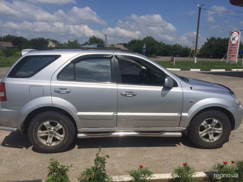 Kia Sorento 2004 - 7