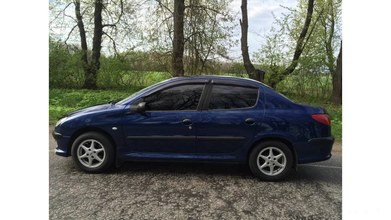 Peugeot 206 2010 - 23