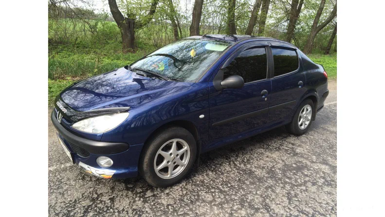 Peugeot 206 2010 - 13