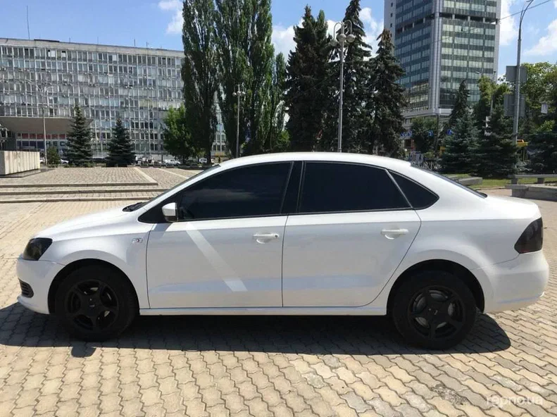 Volkswagen Polo 2011 - 18