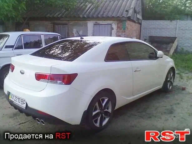 Kia Cerato 2012 - 8
