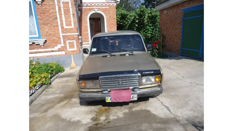 Lada (ВАЗ) 2107 1989