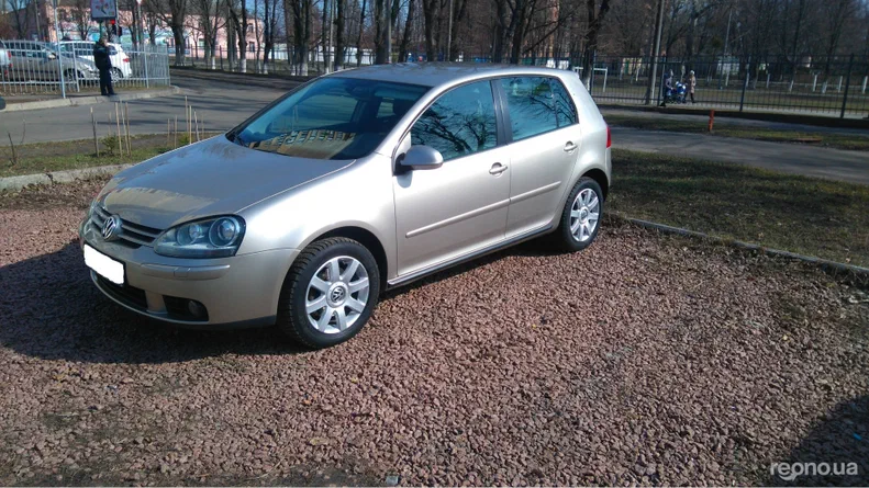 Volkswagen Golf 2005