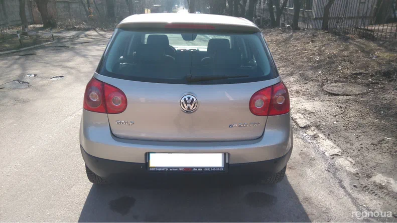 Volkswagen Golf 2005 - 6
