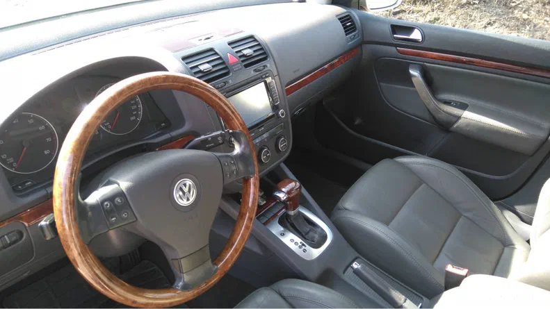 Volkswagen Golf 2005 - 9