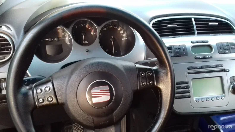 SEAT Toledo 2006 - 12