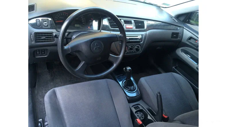 Mitsubishi Lancer 2004 - 14