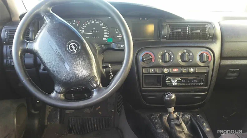 Opel Omega 1998 - 4