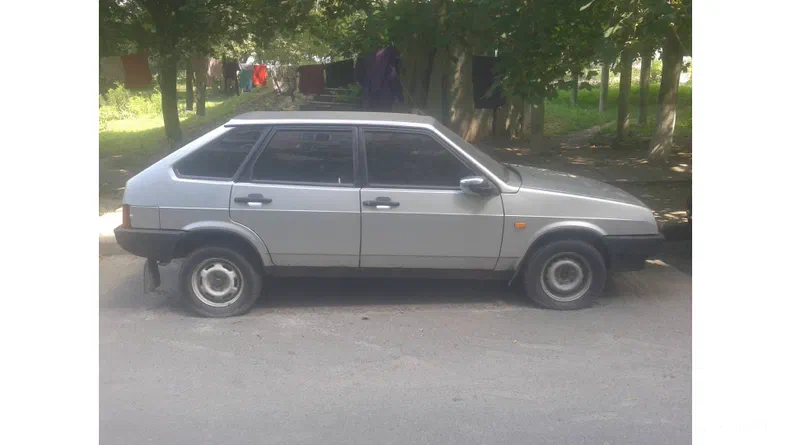 Lada (ВАЗ) 2109 2004