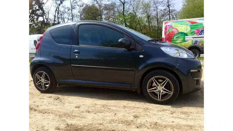 Peugeot 107 2012 - 6