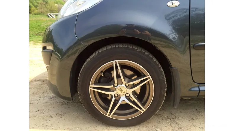 Peugeot 107 2012 - 25
